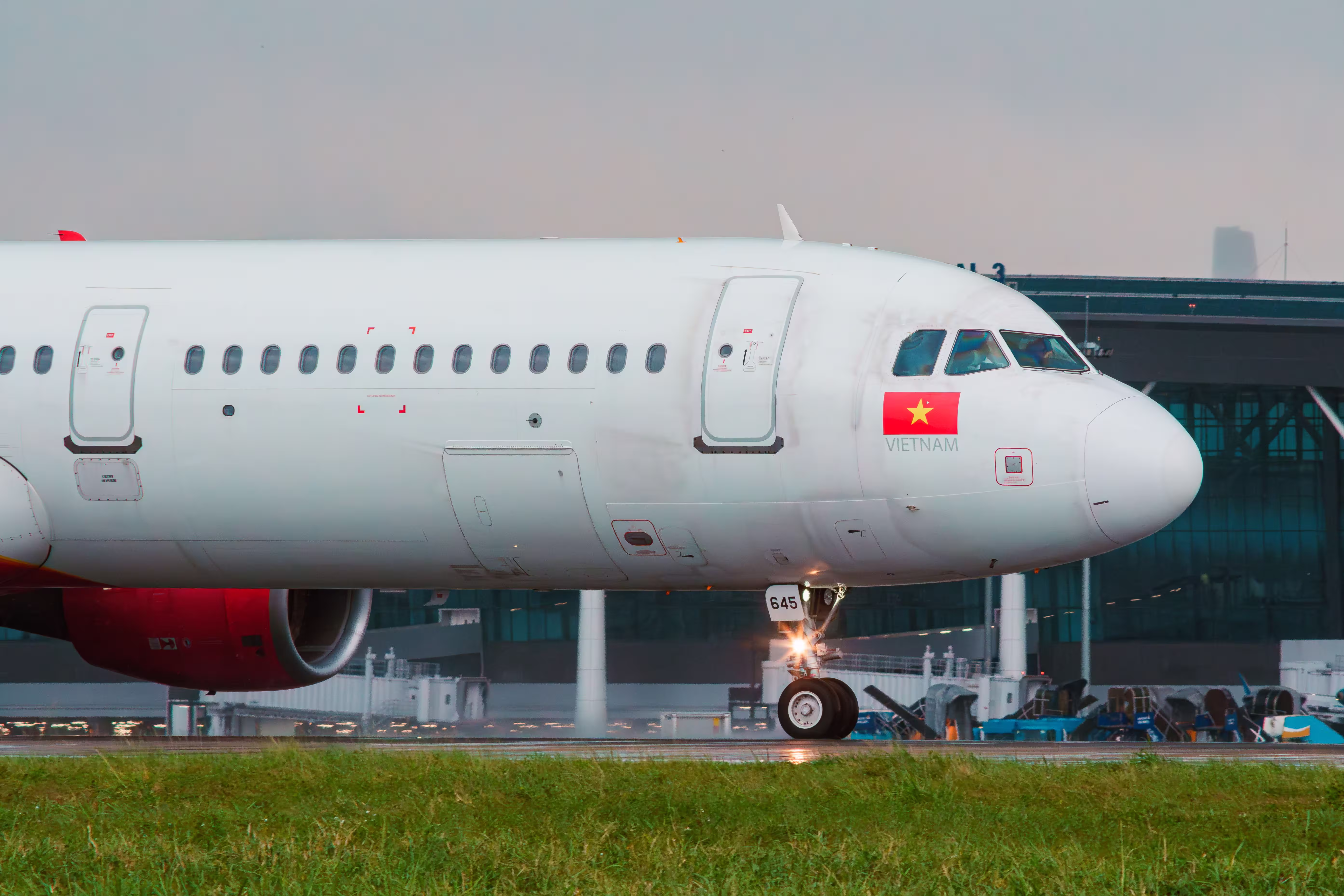 airport-vietnam-img