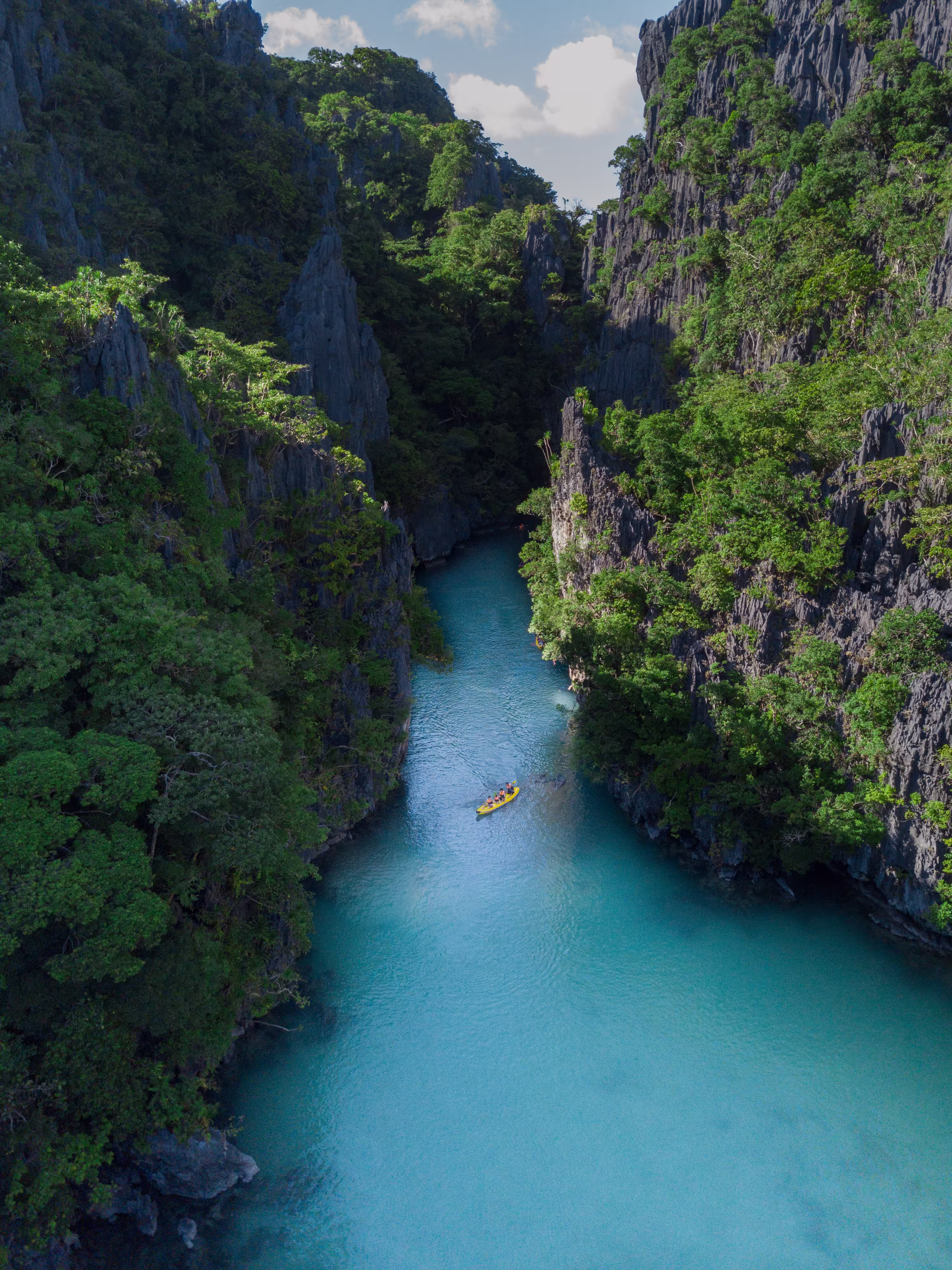 boat-river-surrounded-img