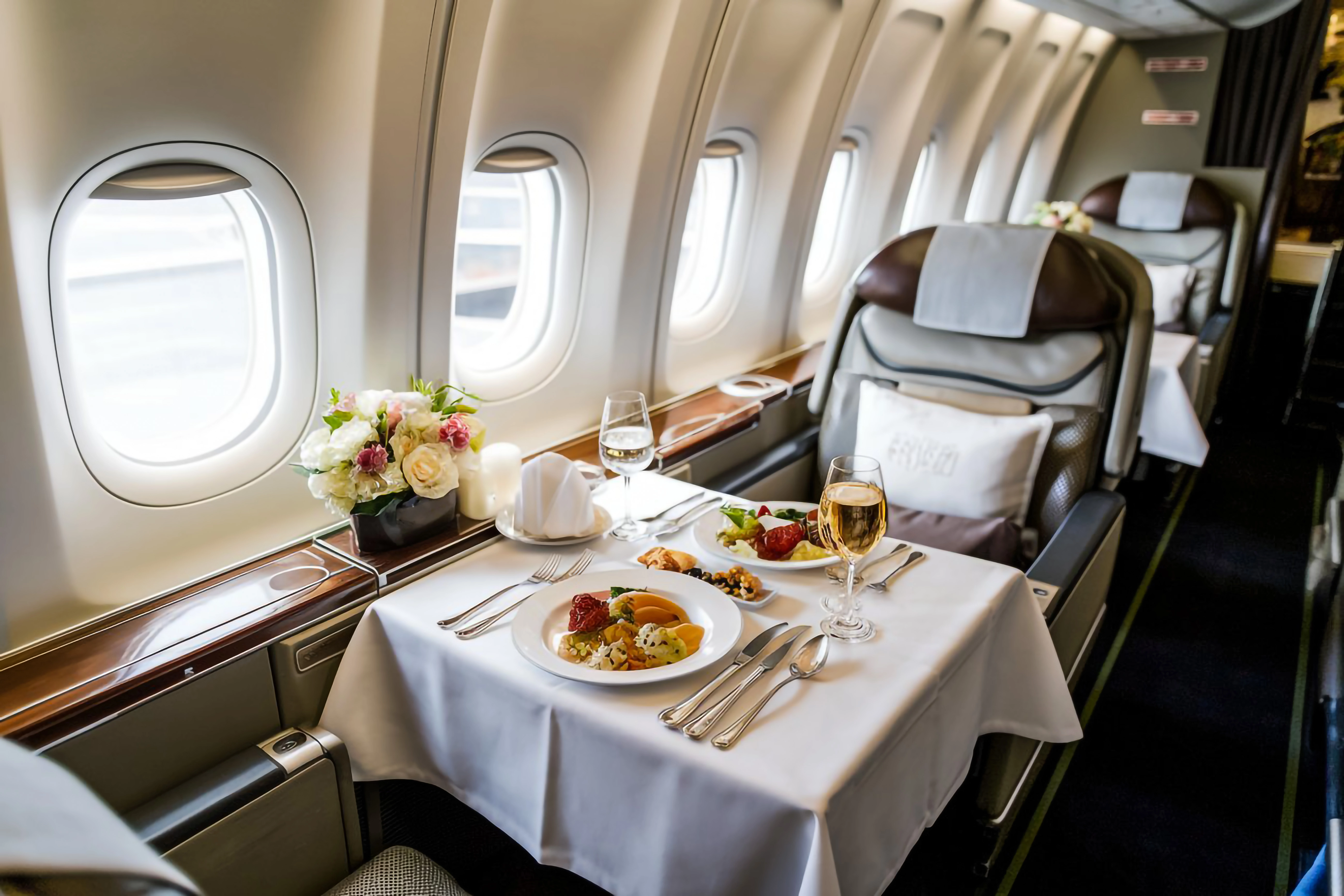 Business class flights to France 2