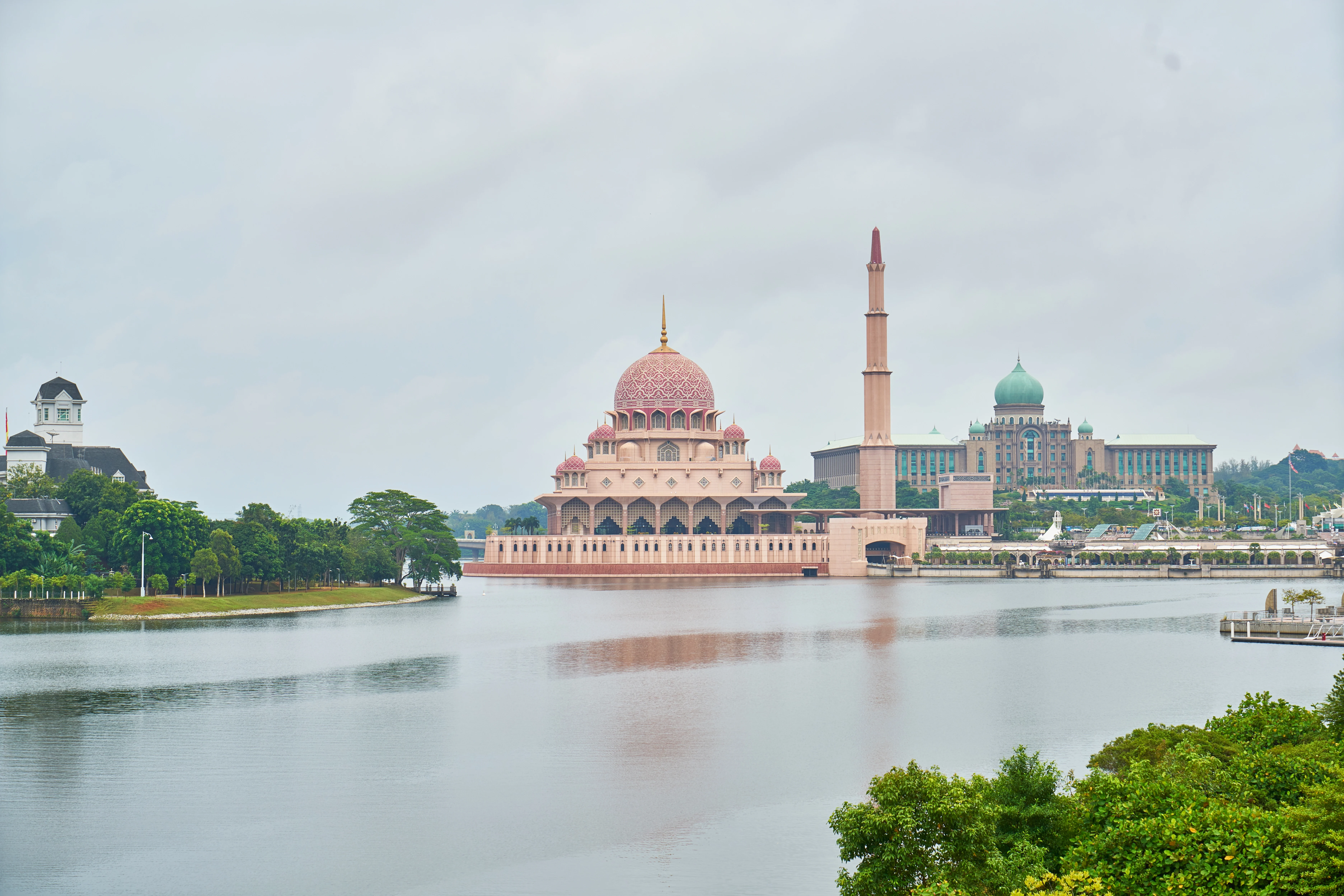 landmark-islam-putrajaya-geometric-landscape-img