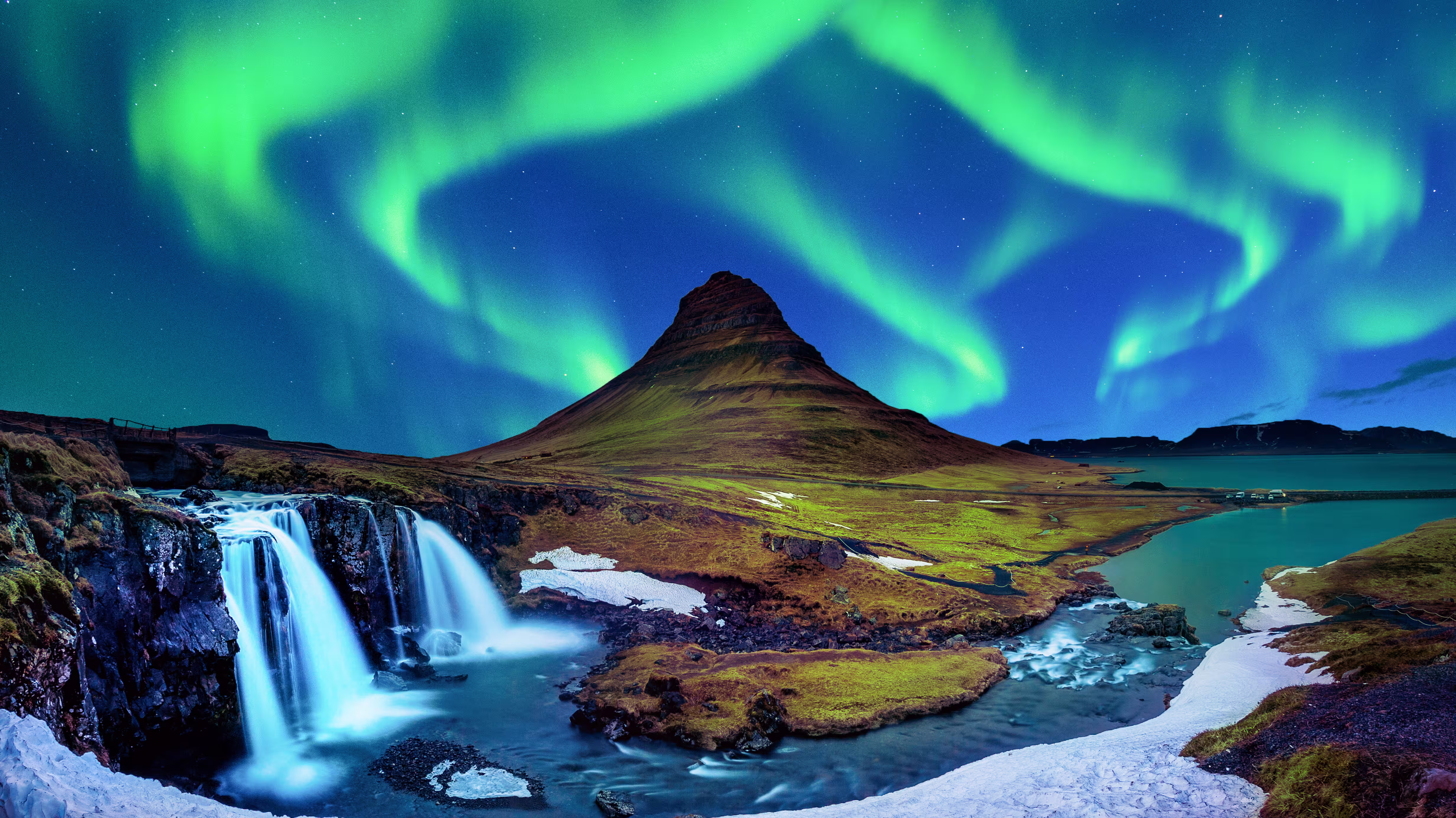 Northern lights over Kirkjufell Iceland