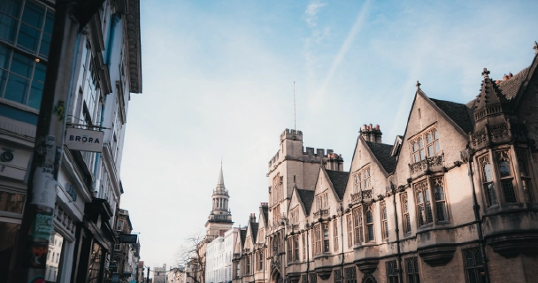 oxford-img