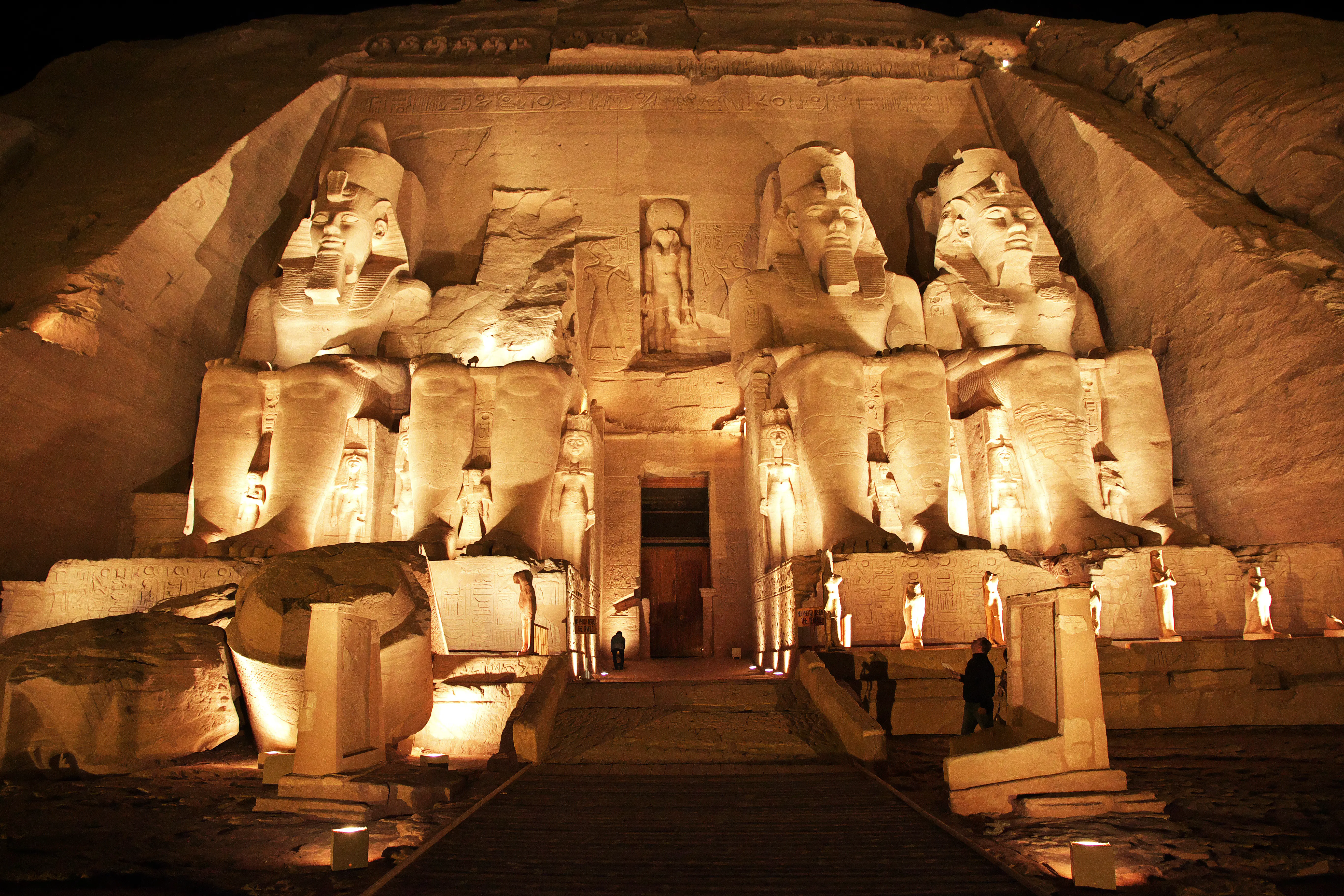 temple-abu-simbel-img